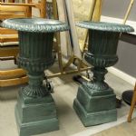 899 6326 GARDEN URNS